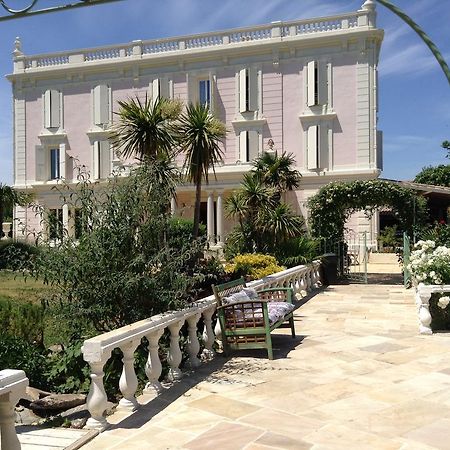 Отель Chateau La Roque Margaux Servian Экстерьер фото