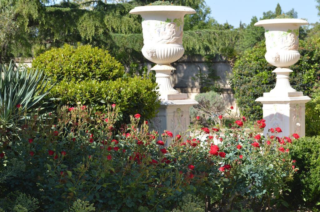 Отель Chateau La Roque Margaux Servian Экстерьер фото